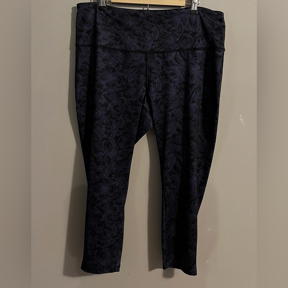$6🩷Bundled VOGO Athletica Leggings